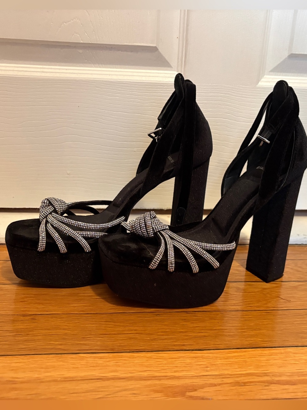Gianni Bini Black Velvet Platform Block-Heel Sandals with Crystal Knot Straps